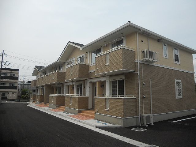 【新築】ＬＤＫいっぱいの広いバルコニーが魅力的なお部屋♪カーサセレーノ　202号室